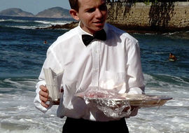 Waiter.jpg