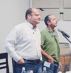 מימין לשמאל: אמתי קורן וארז פרלמוטר